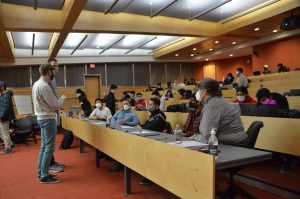 Students discuss projects